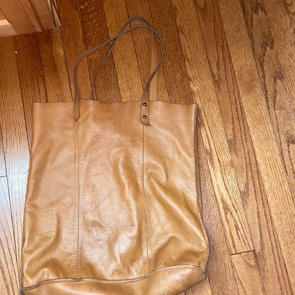 Madewell McCarren Leather Tote - Picture 14 of 16